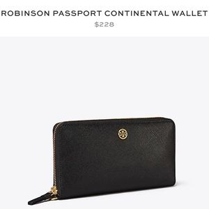 NWT Authentic Tory Burch Continental Wristlet